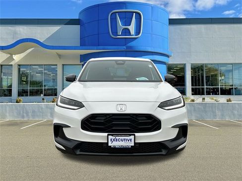 Used 2025 Honda HR-V Sport image 6