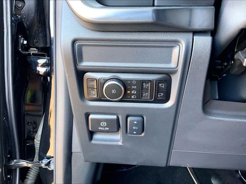 Certified 2025 Ford F150 Lariat w/ Equipment Group 501A Mid AWD/4WD image 36