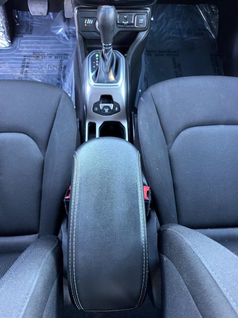 Used 2022 Jeep Renegade Sport AWD/4WD image 12