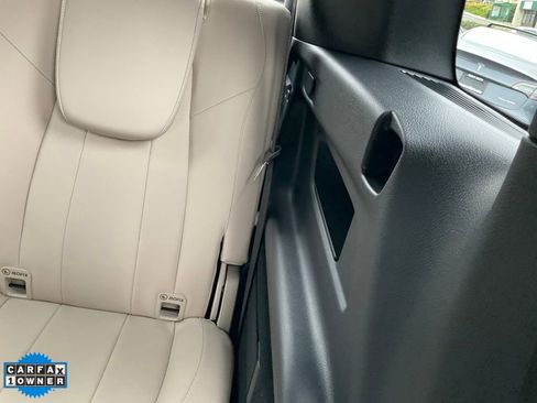 Used 2024 Mercedes-Benz EQB 250+ image 37