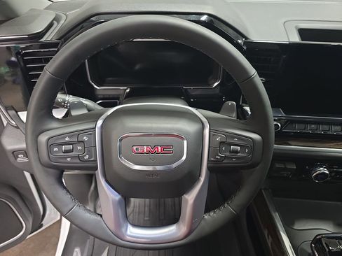 New 2026 GMC Sierra 1500 Elevation AWD/4WD image 17