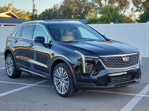 Used 2024 Cadillac XT4 Premium Luxury w/ Active Safety Package image 3