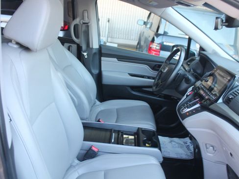Certified 2024 Honda Odyssey EX-L image 21