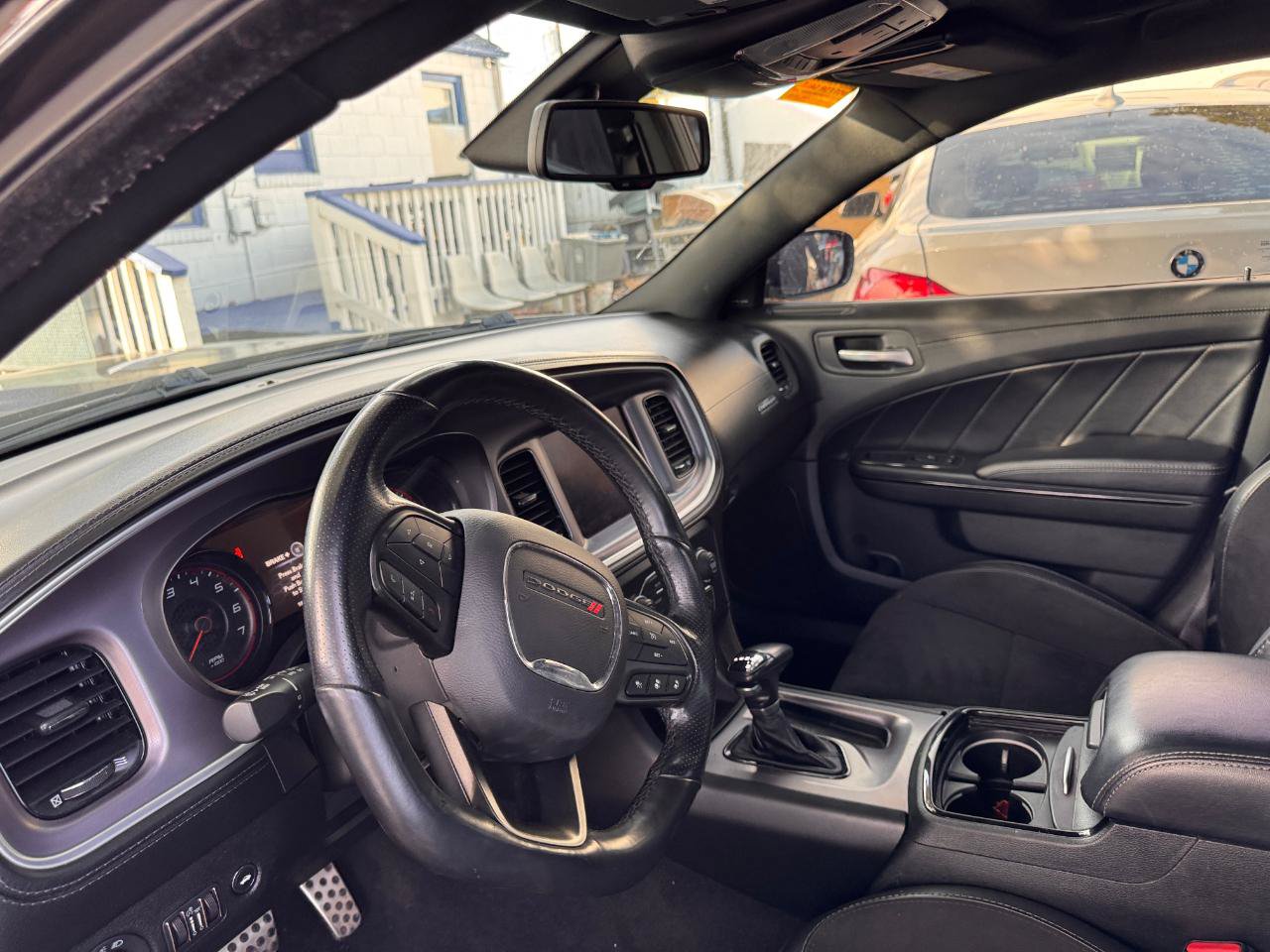 Used 2022 Dodge Charger R/T w/ Plus Group RWD image 5