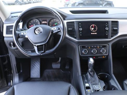 Used 2018 Volkswagen Atlas SE AWD/4WD image 18
