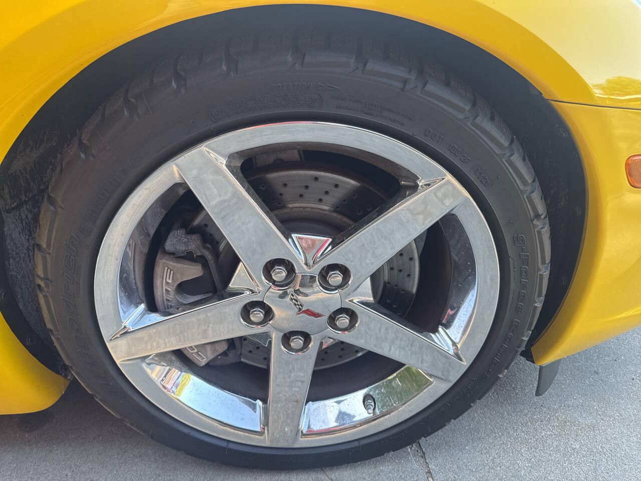 Used 2008 Chevrolet Corvette Convertible w/ Preferred Equipment Group RWD image 21