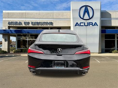 Used 2025 Acura Integra image 3