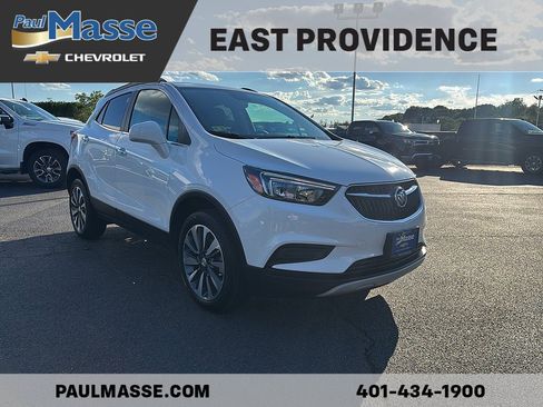 Certified 2022 Buick Encore Preferred AWD/4WD image 3