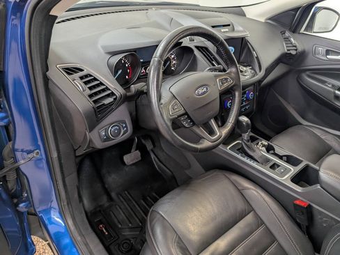 Used 2017 Ford Escape Titanium FWD image 8