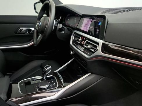 Used 2020 BMW 330i Sedan w/ Convenience Package RWD image 34