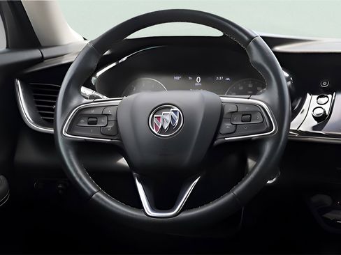 Used 2023 Buick Envision Essence image 21