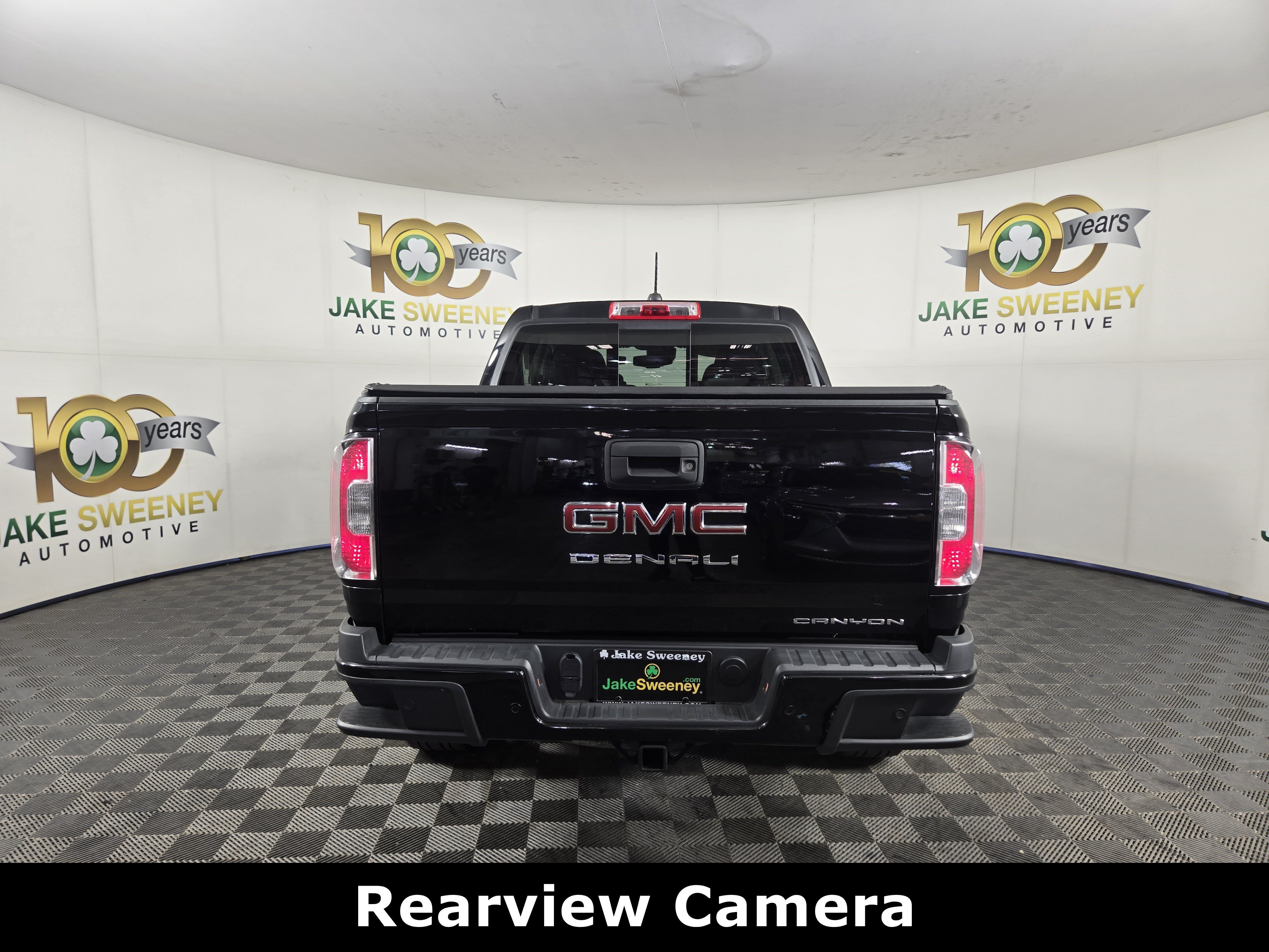 Certified 2022 GMC Canyon Denali w/ Denali Black Edition Package AWD/4WD image 7
