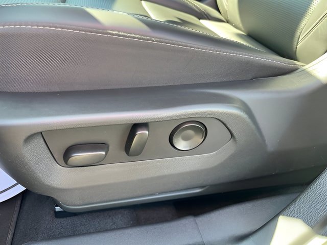 Certified 2024 Buick Envision Preferred AWD/4WD image 11