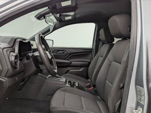 Used 2023 Chevrolet Colorado W/T RWD image 14