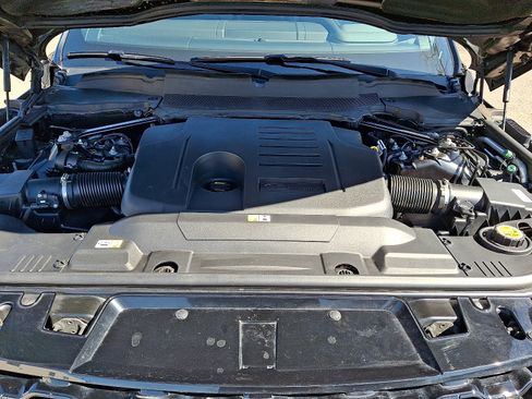 Used 2020 Land Rover Range Rover Sport HST AWD/4WD image 27