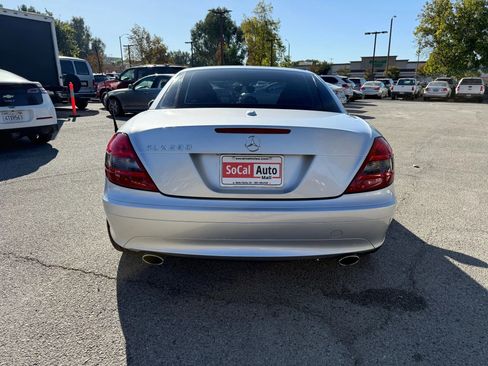 Used 2008 Mercedes-Benz SLK 280 image 4