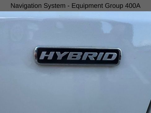 Used 2020 Ford Escape Titanium image 13