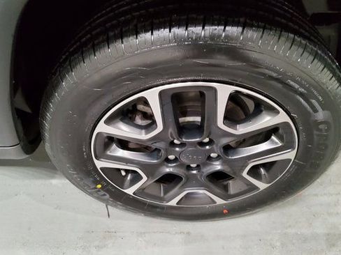 Used 2021 Jeep Compass Trailhawk image 35