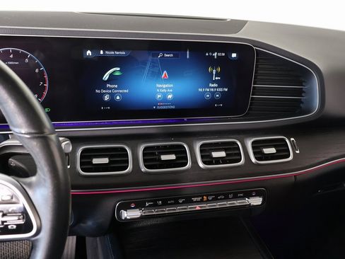 Used 2020 Mercedes-Benz GLE 350 4MATIC image 5