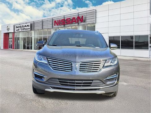 Used 2017 Lincoln MKC Reserve image 2
