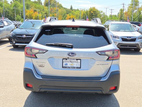 Certified 2024 Subaru Outback Premium AWD/4WD image 4