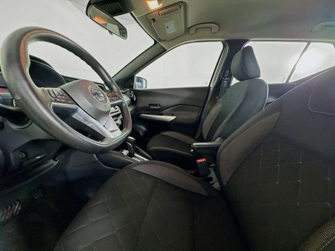 Used 2020 Nissan Kicks SV image 21