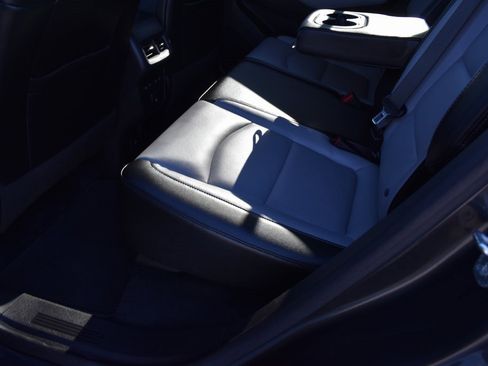 Used 2020 Chevrolet Equinox Premier image 8