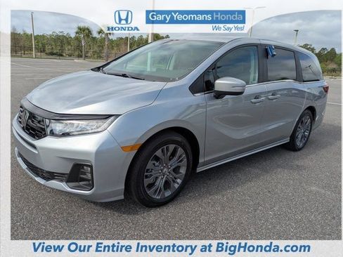 New 2026 Honda Odyssey Touring image 10