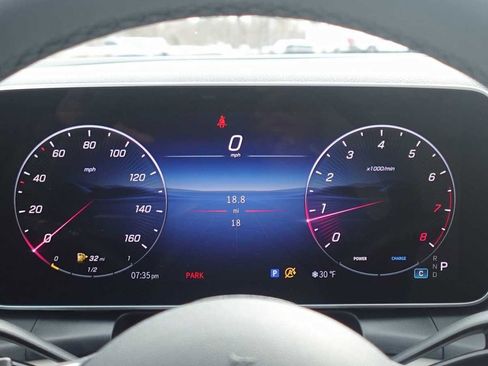 New 2026 Mercedes-Benz GLC 300 4MATIC image 33