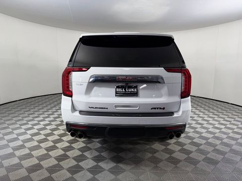 Used 2024 GMC Yukon AT4 w/ AT4 Premium Package image 7