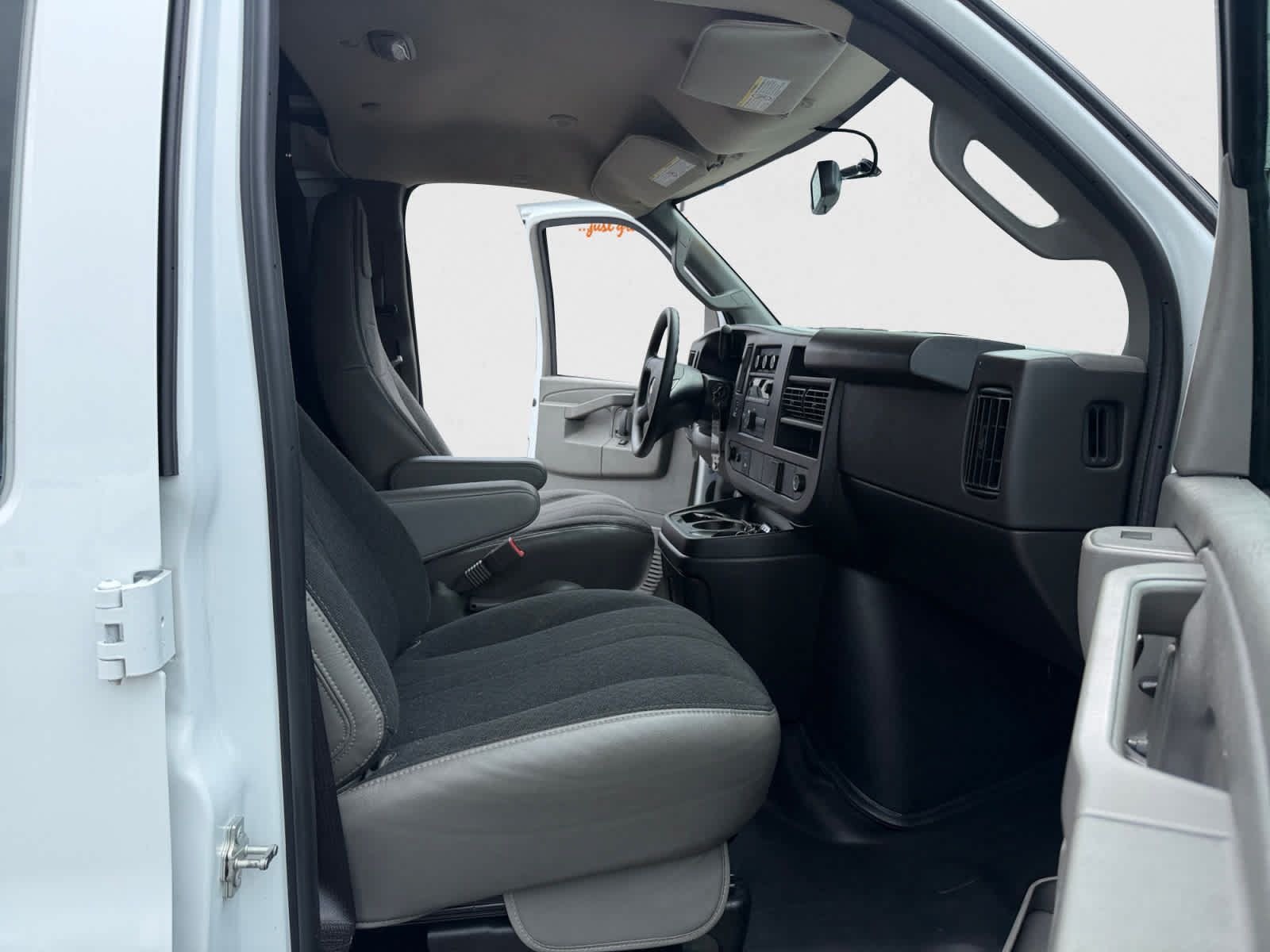 Used 2025 Chevrolet Express 2500 w/ Driver Convenience Package RWD image 19