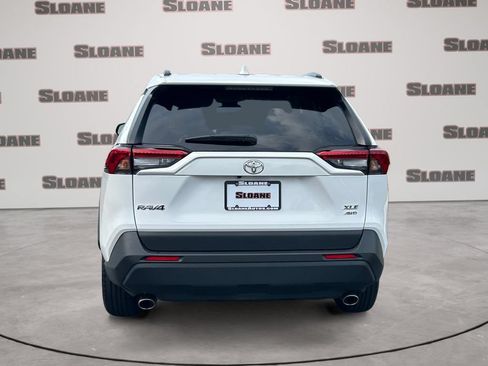 Used 2025 Toyota RAV4 XLE AWD/4WD image 4
