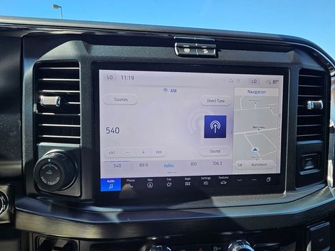 New 2026 Ford F250 Lariat w/ Black Appearance Package image 38