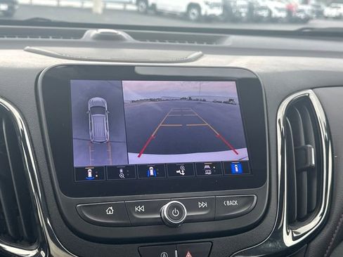 Used 2022 Chevrolet Equinox RS w/ RS Leather Package image 24