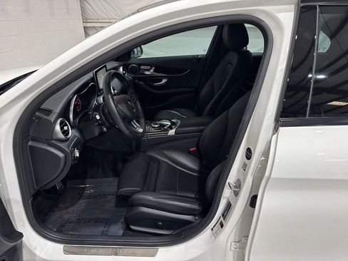 Used 2018 Mercedes-Benz C 300 4MATIC Sedan image 34
