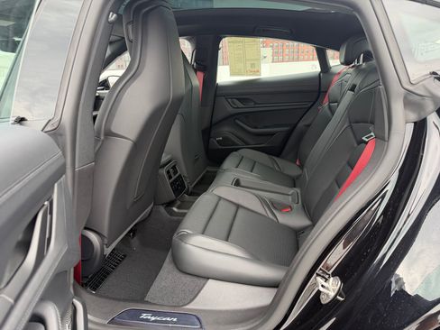 New 2026 Porsche Taycan 4 Black Edition image 20