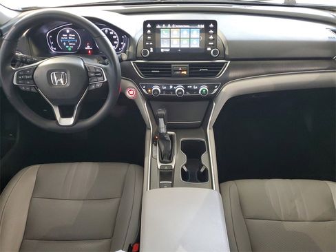 Used 2019 Honda Accord EX-L image 9