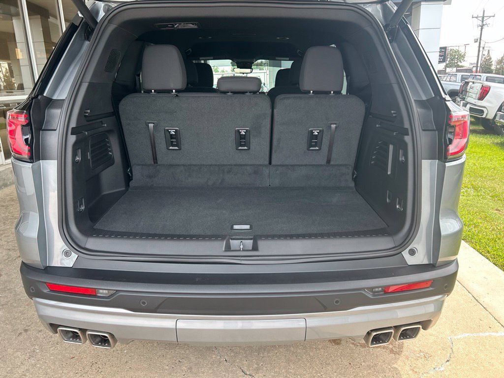 Used 2026 GMC Acadia Elevation FWD image 11