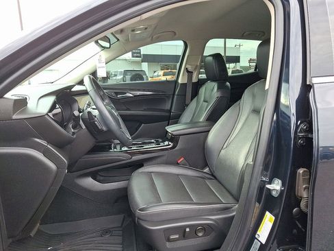 Used 2021 Buick Envision Essence w/ Technology Package I image 14