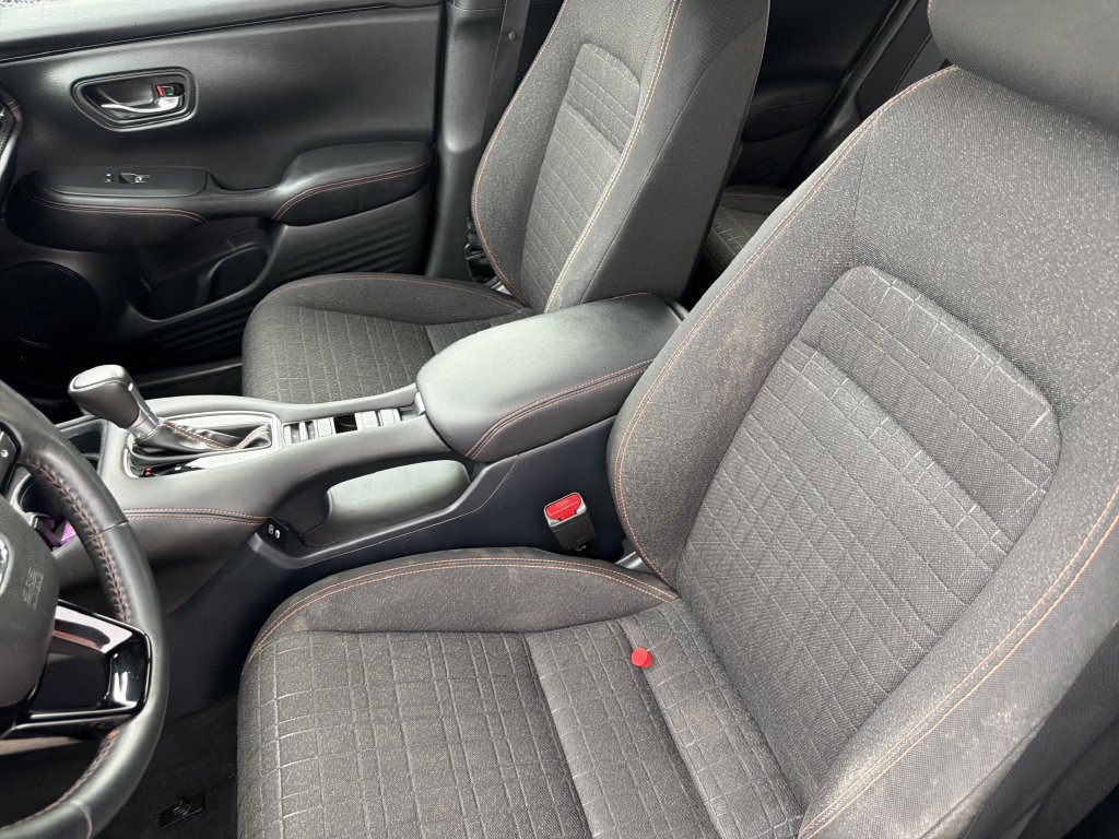 Used 2024 Honda HR-V Sport image 19