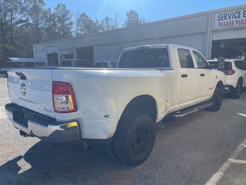 Used 2022 RAM 3500 Tradesman w/ Chrome Appearance Group image 10