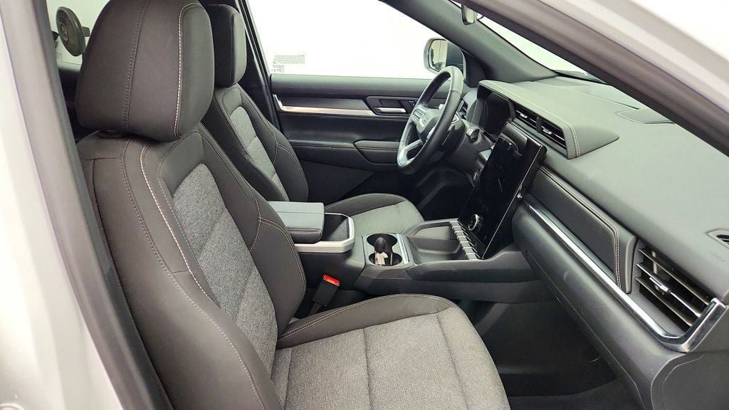 Used 2026 GMC Terrain Elevation FWD image 21