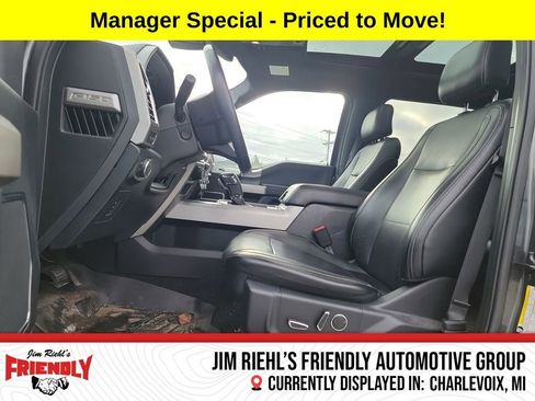 Used 2016 Ford F150 Lariat w/ Equipment Group 502A Luxury image 9