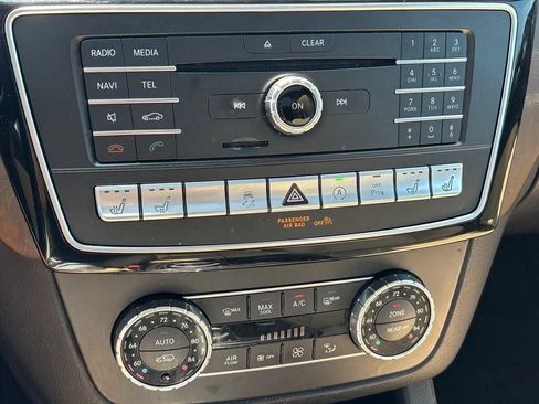 Used 2017 Mercedes-Benz GLS 550 4MATIC image 19