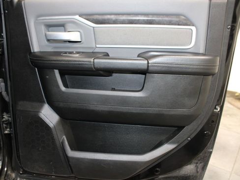 Used 2023 RAM 2500 Big Horn w/ Level 1 Equipment Group image 29