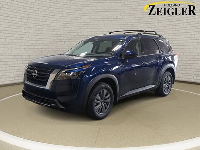 Used 2024 Nissan Pathfinder SV w/ SV Premium Package