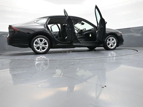 Certified 2024 Honda Accord LX image 46
