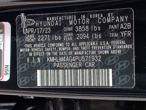 Used 2023 Hyundai Elantra SEL FWD image 26