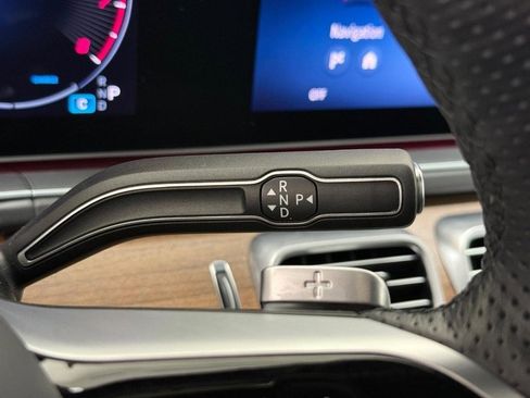 Certified 2024 Mercedes-Benz GLS 450 4MATIC image 17