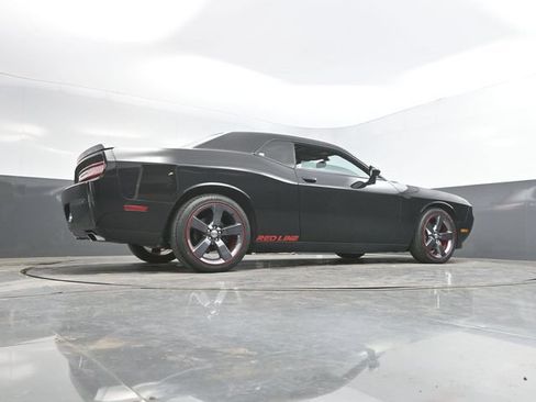 Used 2013 Dodge Challenger SXT RWD image 41